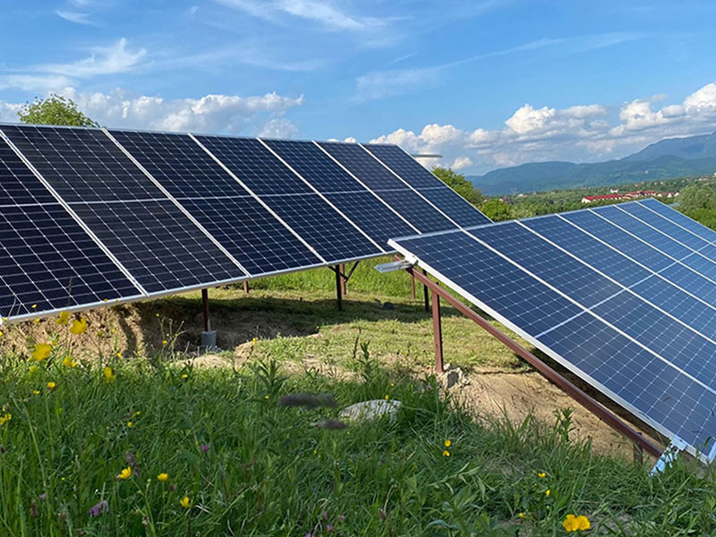 550-W-Solarmodule für Freilandprojekte